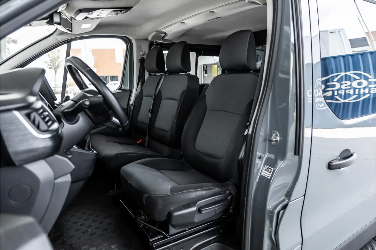 2.0 dCi 150 PK DC | Dubbel cabine | 6-Zitter | L+R Schuifdeur | Camera | Trekhaak | CarPlay | Navigatie | Nieuwe APK