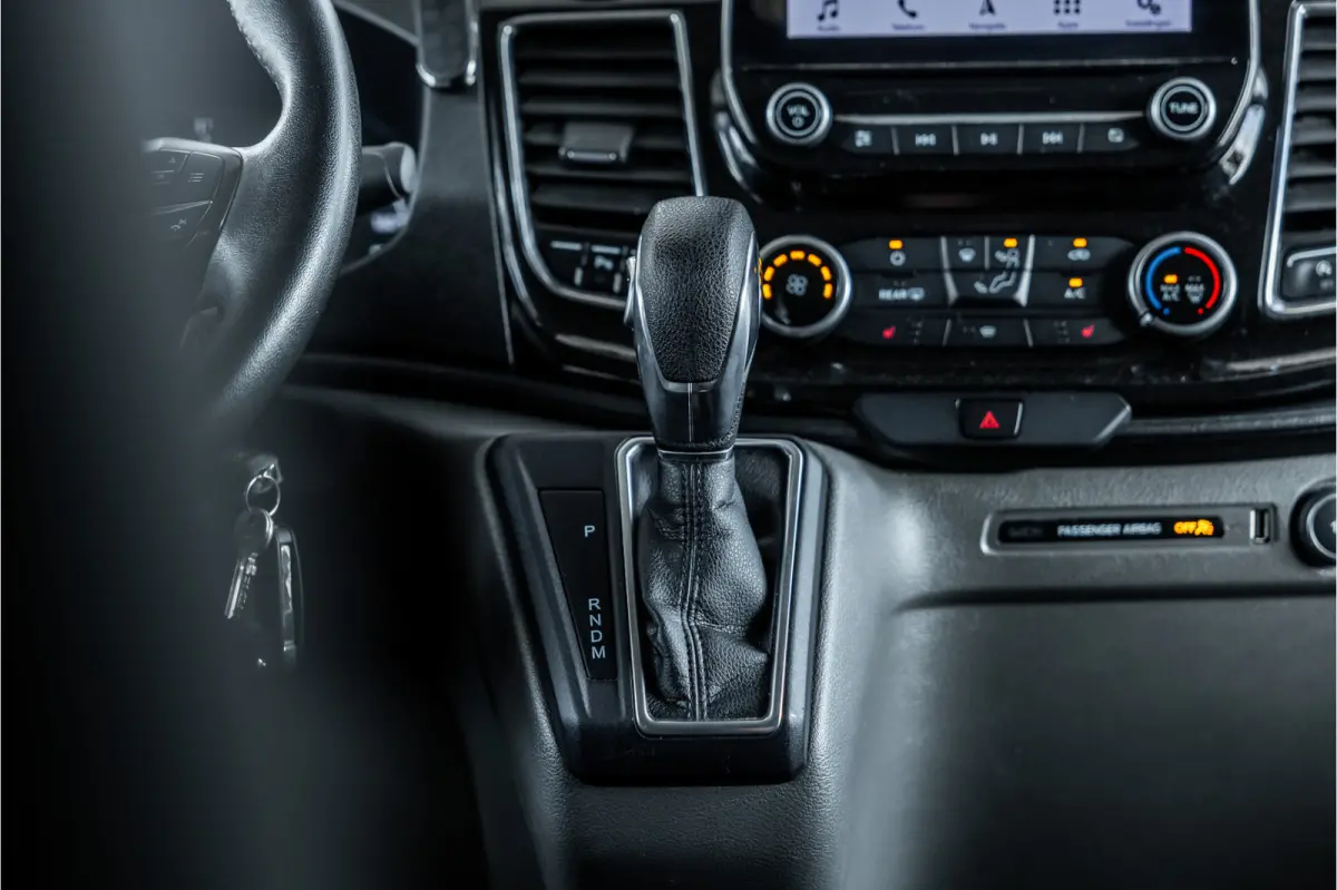 300 2.0 TDCI 170 PK L2H1 Limited DC | Bi-Xenon | ACC | L+R Schuifdeur | CarPlay | Camera | Stoelverwarming | Navigatie | Orig. NL Auto | 1e eigenaar | Nieuwe APK