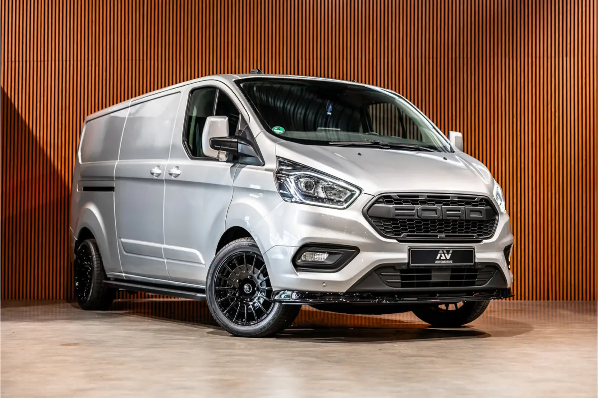340 2.0 TDCI 170 PK L2H1 | ACC | CarPlay | Camera | Navigatie | Stoelverwarming | DAB | PDC V+A | Nieuwe APK
