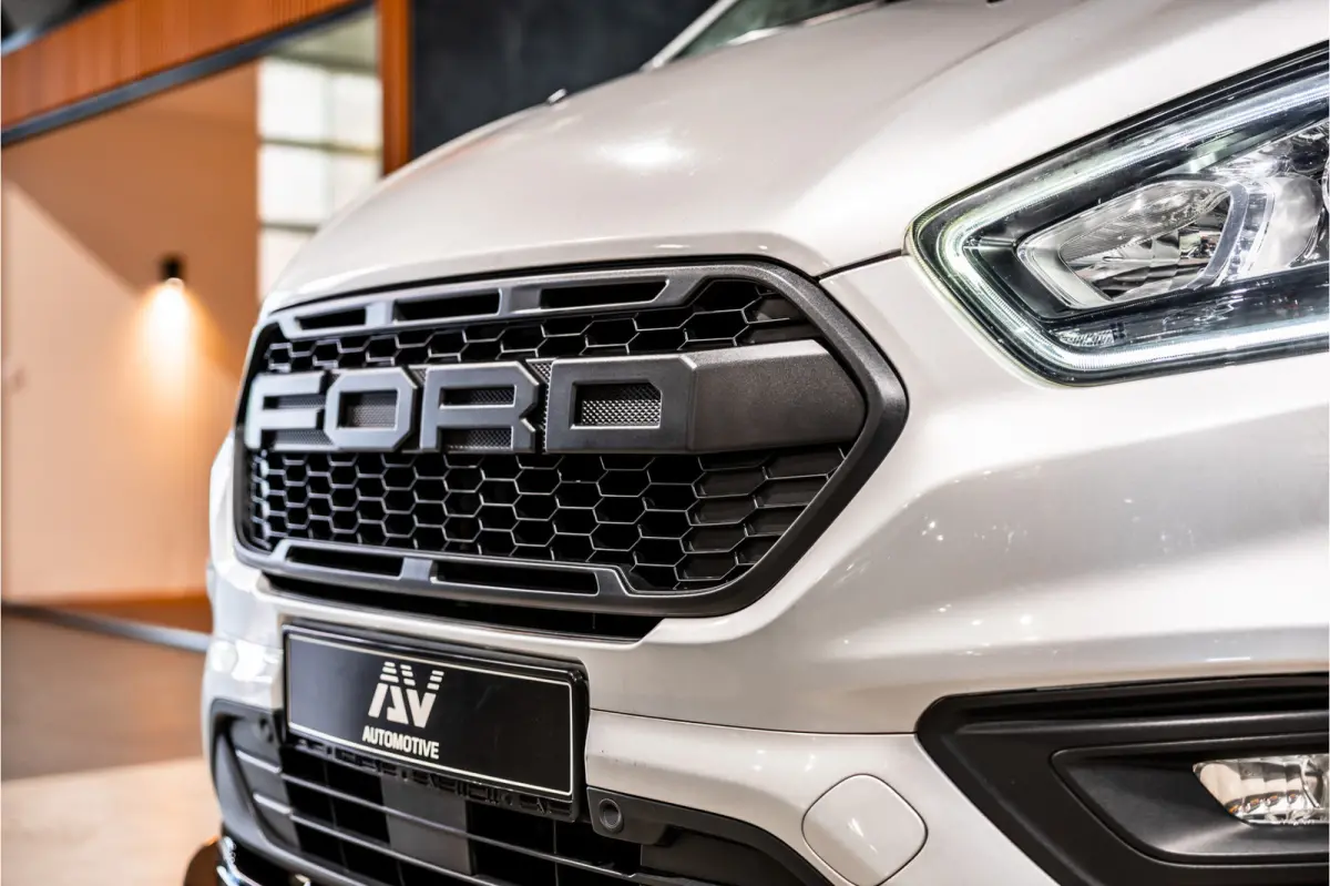 340 2.0 TDCI 170 PK L2H1 | ACC | CarPlay | Camera | Navigatie | Stoelverwarming | DAB | PDC V+A | Nieuwe APK