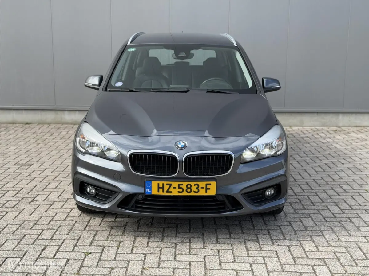 220i Aut. | Mindervalide | Handgas