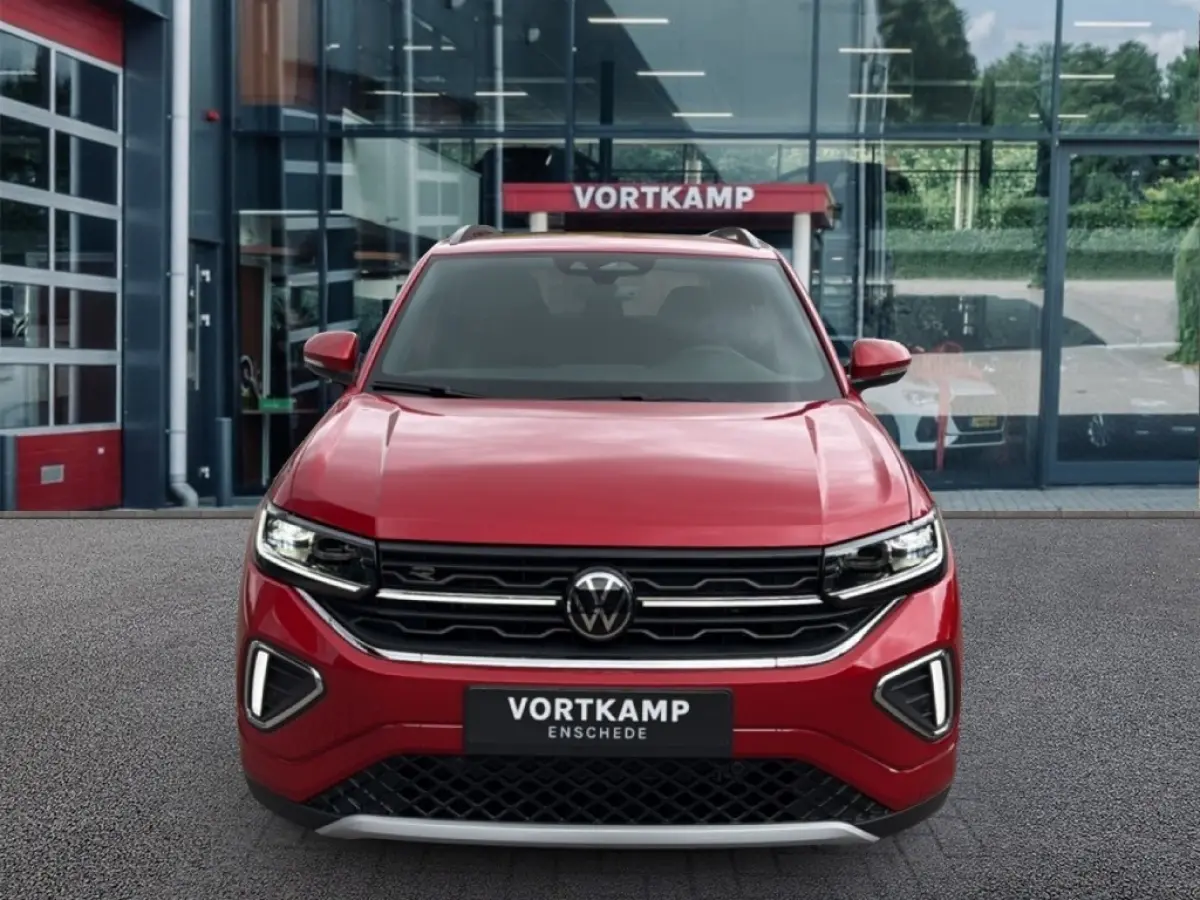 1.5 TSI DSG R-LINE AFN.TREKHAAK/CAMERA/IQ-LIGHTS/STOELVERW/CARPLAY