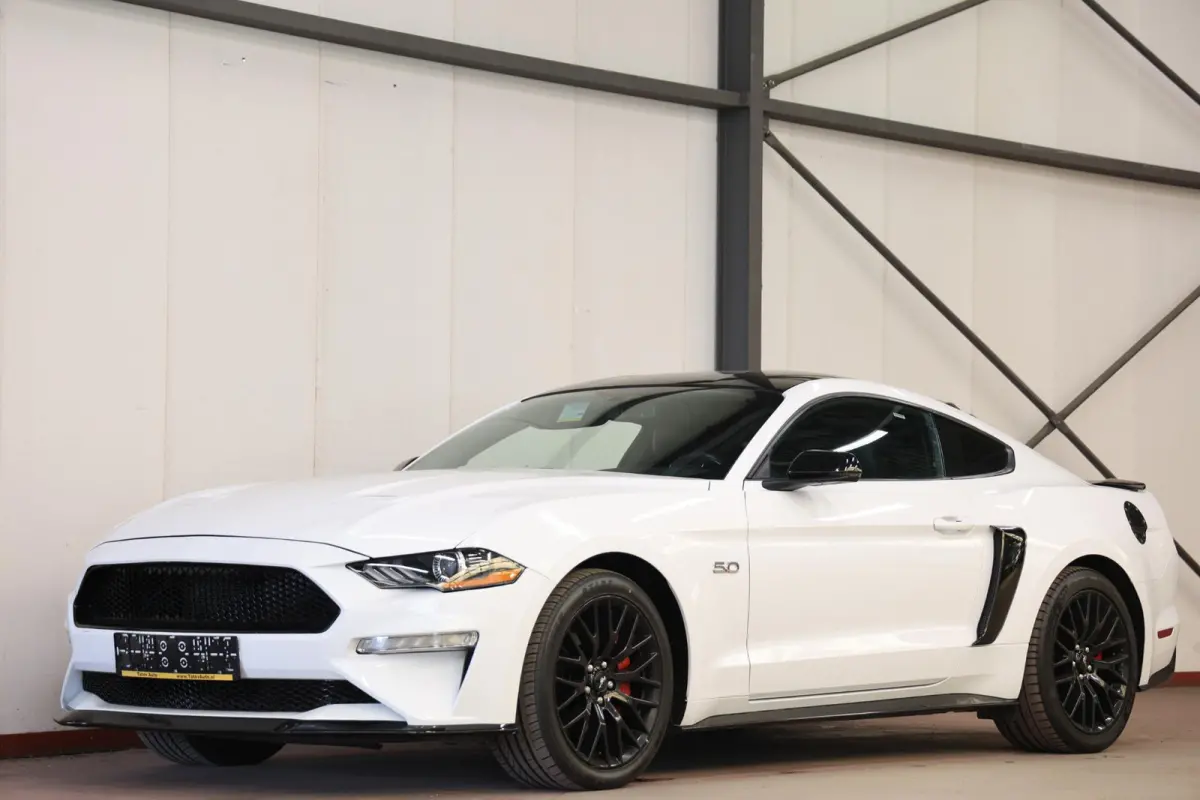 5.0 V8 AUTOMAAT