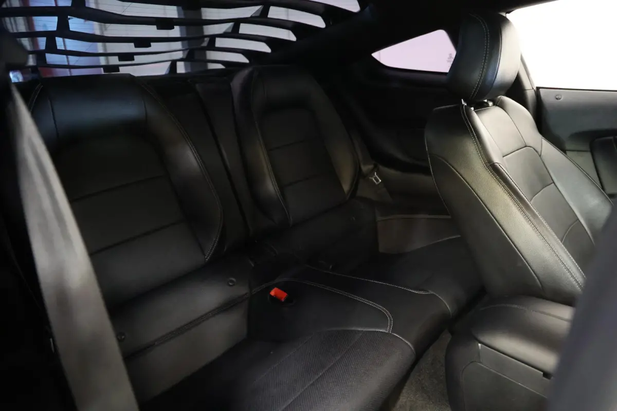 5.0 V8 AUTOMAAT
