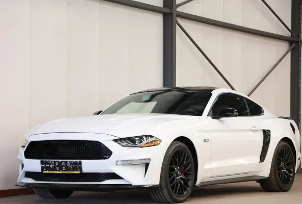 5.0 V8 AUTOMAAT