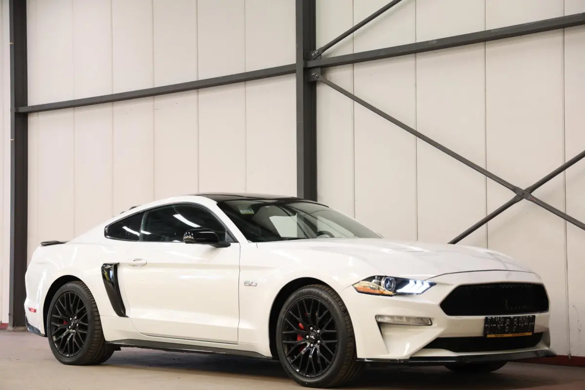 5.0 V8 AUTOMAAT