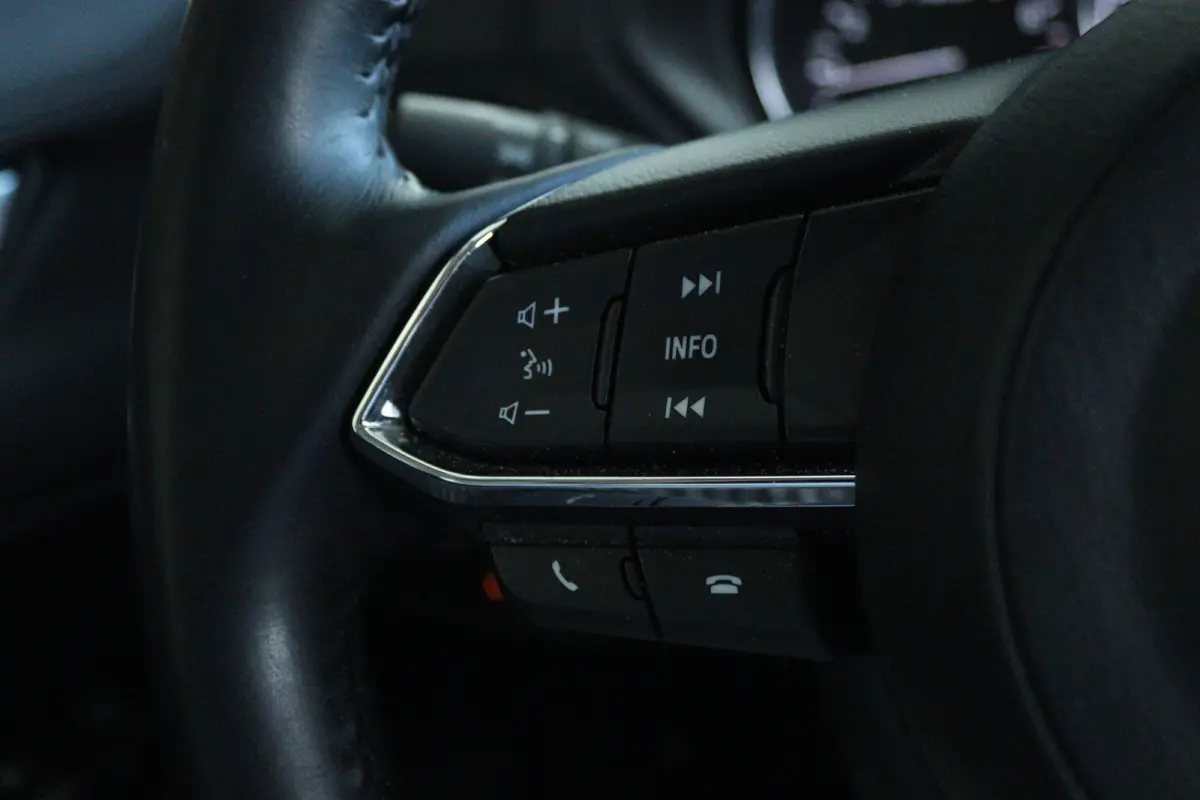 2.0 SkyActiv-G 165 Skylease GT | Cruise Control | Trekhaak | Camera | Stoel+Stuurverwarming | Memory | Bose Audio | Navi | Climate | LED