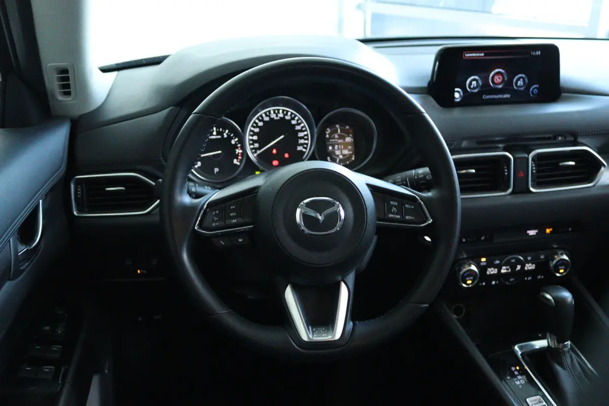 2.0 SkyActiv-G 165 Skylease GT | Cruise Control | Trekhaak | Camera | Stoel+Stuurverwarming | Memory | Bose Audio | Navi | Climate | LED
