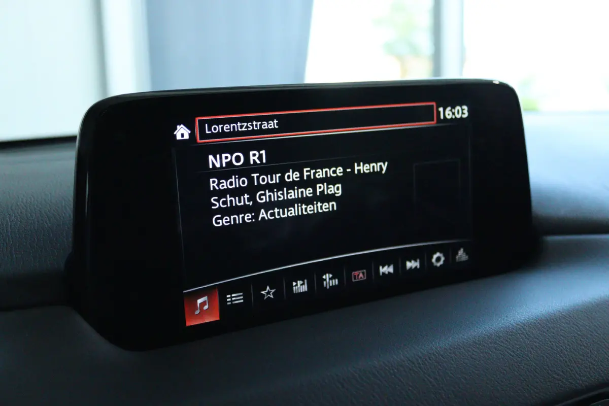 2.0 SkyActiv-G 165 Skylease GT | Cruise Control | Trekhaak | Camera | Stoel+Stuurverwarming | Memory | Bose Audio | Navi | Climate | LED