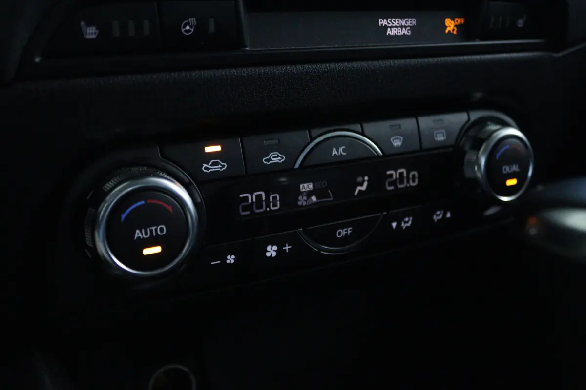 2.0 SkyActiv-G 165 Skylease GT | Cruise Control | Trekhaak | Camera | Stoel+Stuurverwarming | Memory | Bose Audio | Navi | Climate | LED