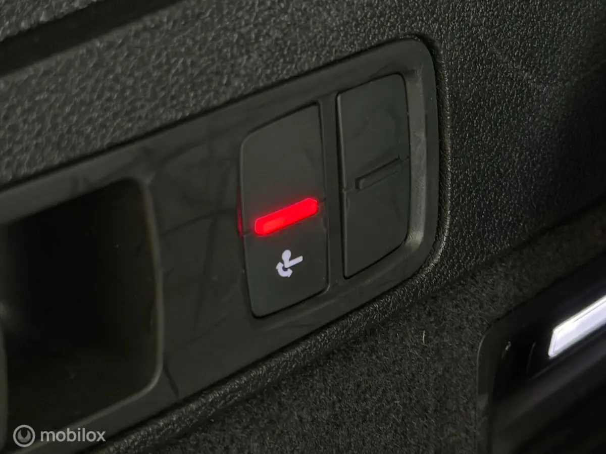 55 TFSI e S-line Panorama/Keyless/Trekhaak/SQ5 look