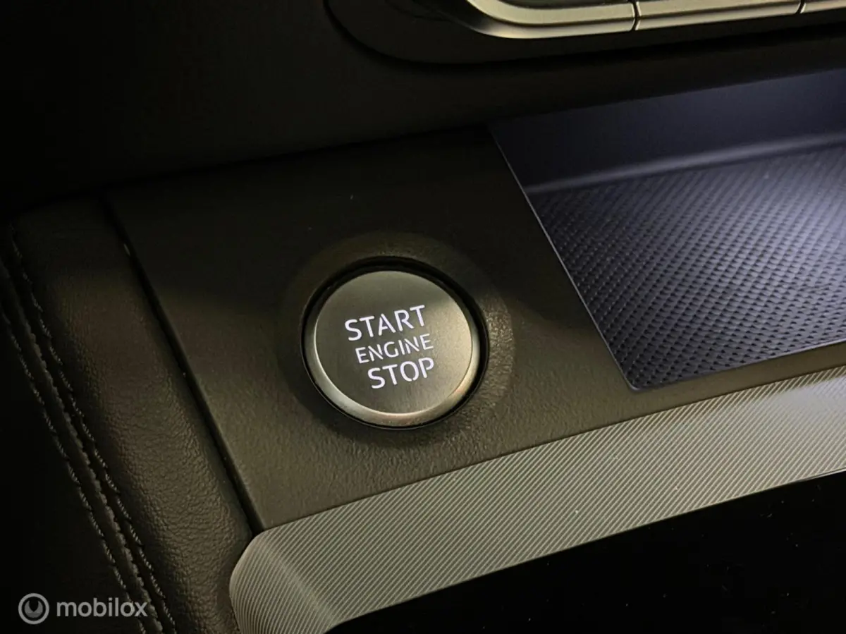 55 TFSI e S-line Panorama/Keyless/Trekhaak/SQ5 look