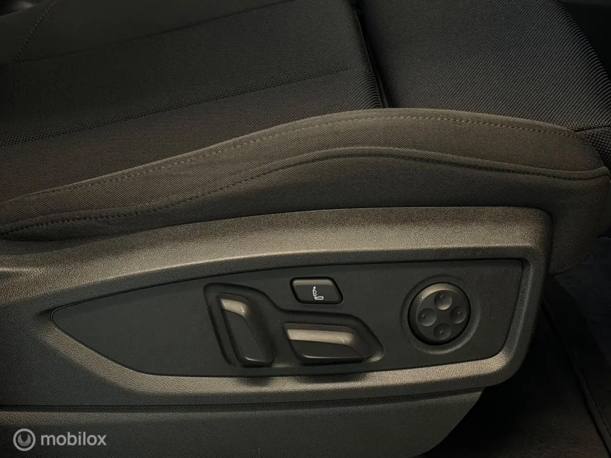55 TFSI e S-line Panorama/Keyless/Trekhaak/SQ5 look