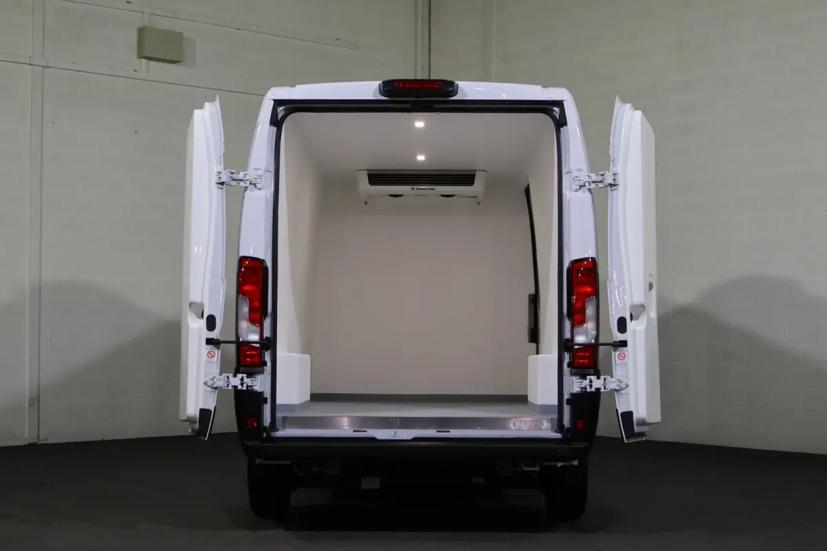 2.2 MultiJet L3 H2 Automaat Koelwagen V300 Dag en Nacht