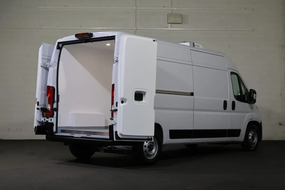 2.2 MultiJet L3 H2 Automaat Koelwagen V300 Dag en Nacht