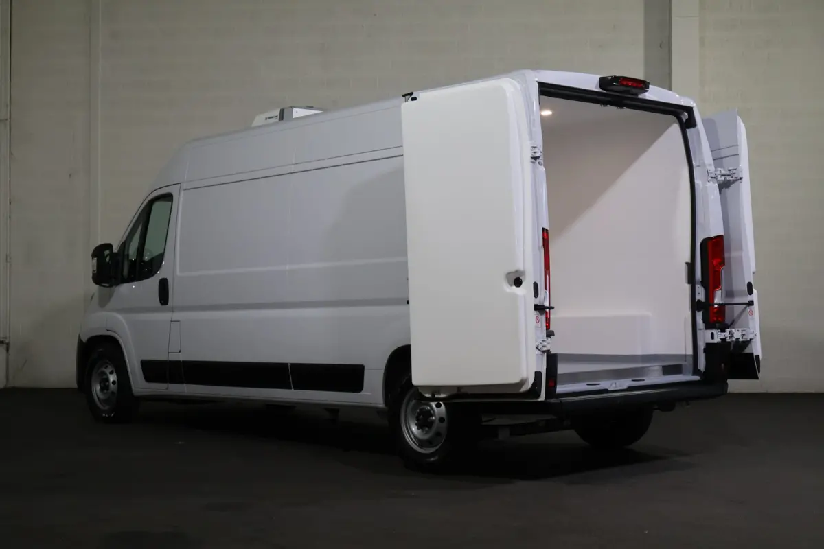 2.2 MultiJet L3 H2 Automaat Koelwagen V300 Dag en Nacht