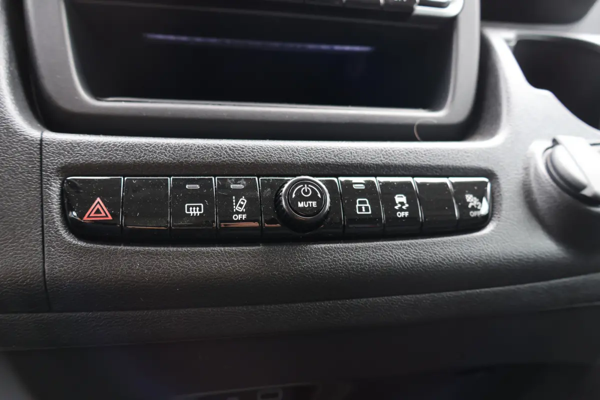 2.2 MultiJet L3 H2 Automaat Koelwagen V300 Dag en Nacht