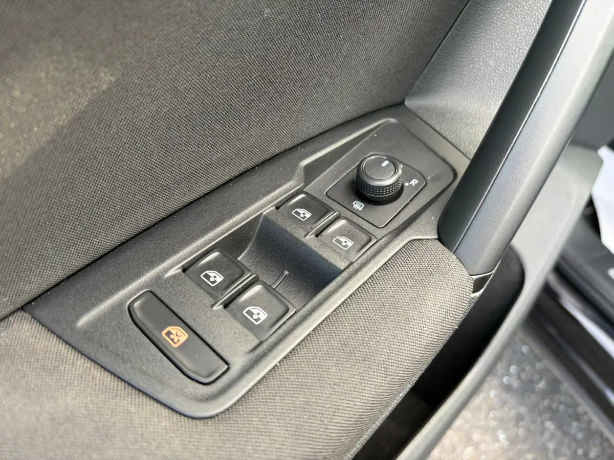 1.5 TSI Comfortline Business|Rijklaar prijs|Camera|Trekhaak|Stoelverw.|CarPlay|