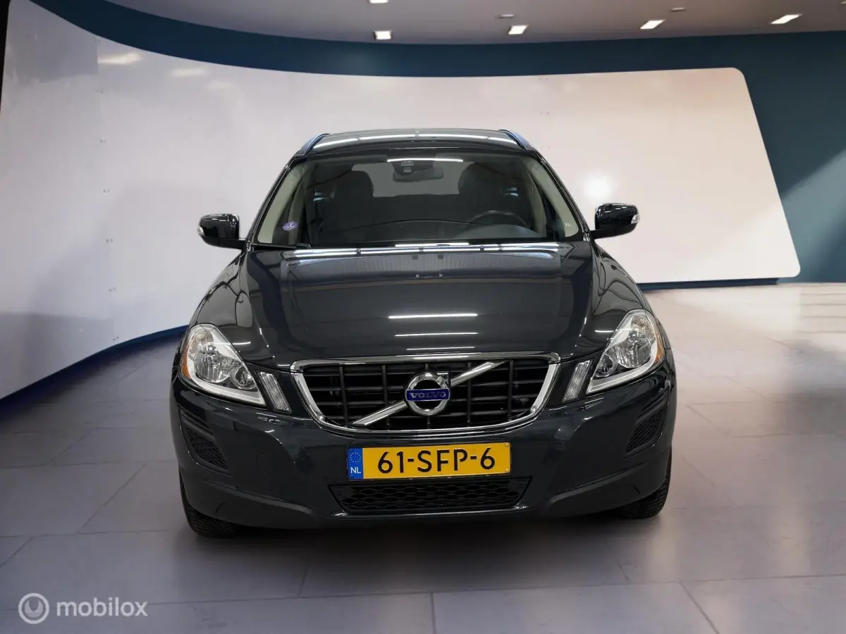 2.0 T5 Kinetic ✓Trekh.✓Clima✓Cruise.✓Org. NL