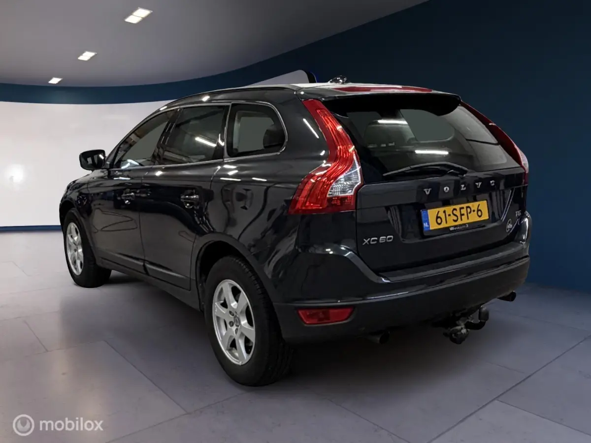 2.0 T5 Kinetic ✓Trekh.✓Clima✓Cruise.✓Org. NL