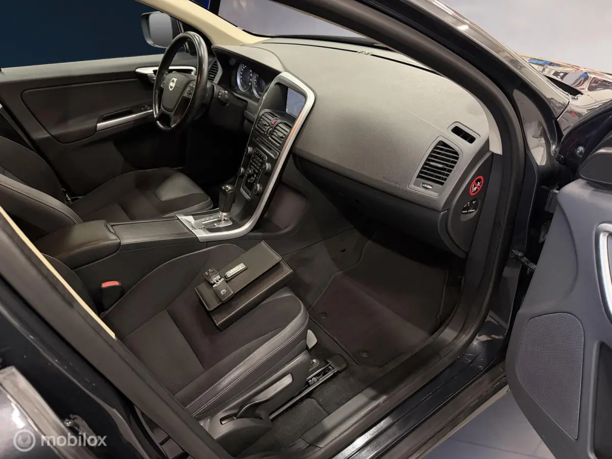2.0 T5 Kinetic ✓Trekh.✓Clima✓Cruise.✓Org. NL