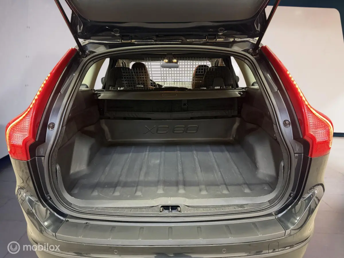 2.0 T5 Kinetic ✓Trekh.✓Clima✓Cruise.✓Org. NL