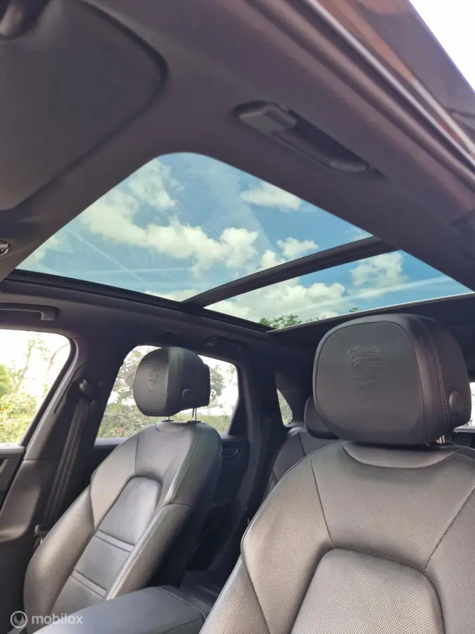 3.0 E-Hybrid Full option
