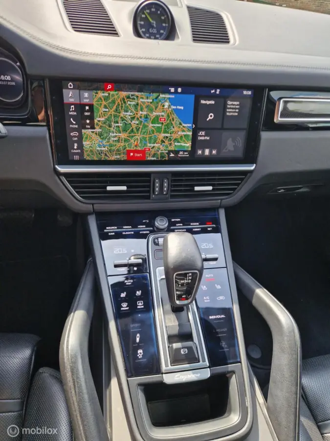 3.0 E-Hybrid Full option
