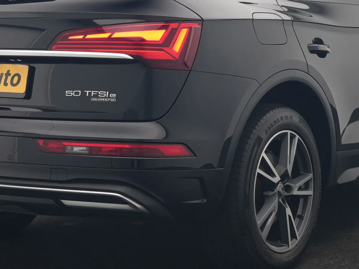 50 TFSI e Advanced edition PHEV 300pk Dealer O.H | Trekhaak Af Fabriek | Head Up | Apple Carplay | Lederen Sportstoelen Verwarmd | Cruise Control | Virtual | Navigatie | DAB | 19"L.M | Plug 
