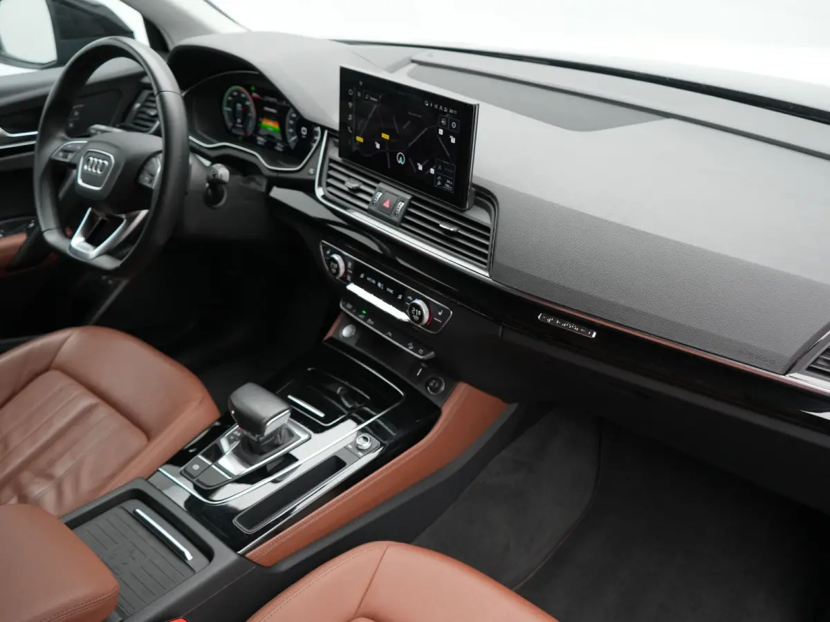 50 TFSI e Advanced edition PHEV 300pk Dealer O.H | Trekhaak Af Fabriek | Head Up | Apple Carplay | Lederen Sportstoelen Verwarmd | Cruise Control | Virtual | Navigatie | DAB | 19"L.M | Plug 
