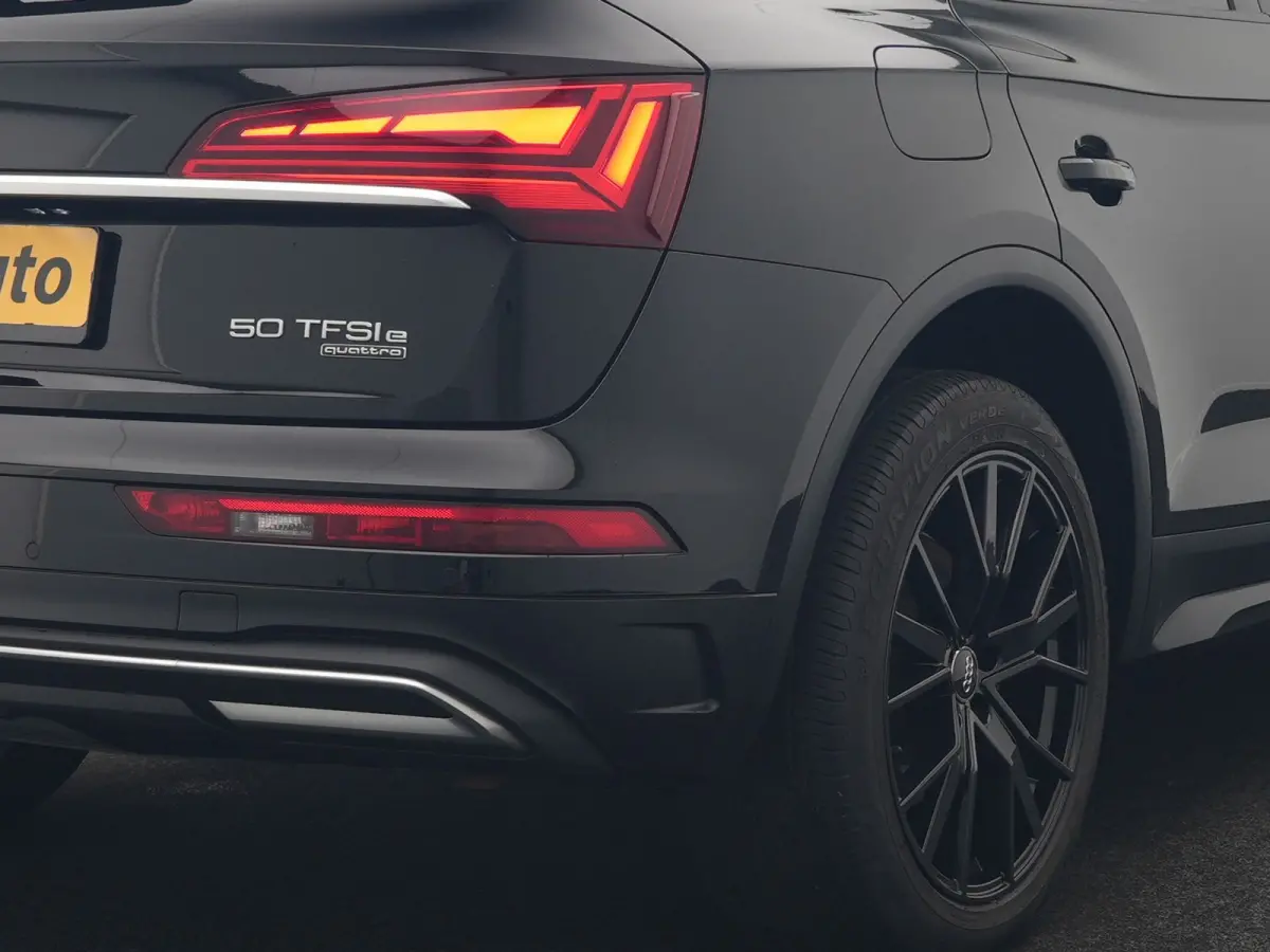 50 TFSI e Advanced edition PHEV 300pk Dealer O.H | Trekhaak Af Fabriek | Head Up | Apple Carplay | Lederen Sportstoelen Verwarmd | Cruise Control | Virtual | Navigatie | DAB | 19"L.M | Plug 