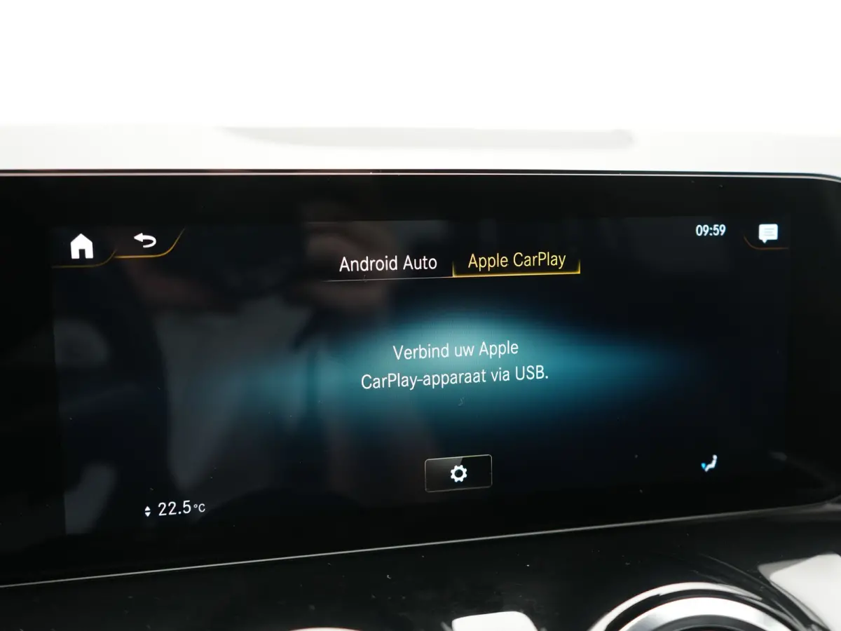 250 e Progressive PHEV 218pk Dealer O.H | Adaptive Cruise | Camera | Lederen Sportstoelen Verwarmd | BLIS | Apple Carplay | Pilot Assist | Widescreen Navi | Virtual | DAB | 18"L.M | Plug In 