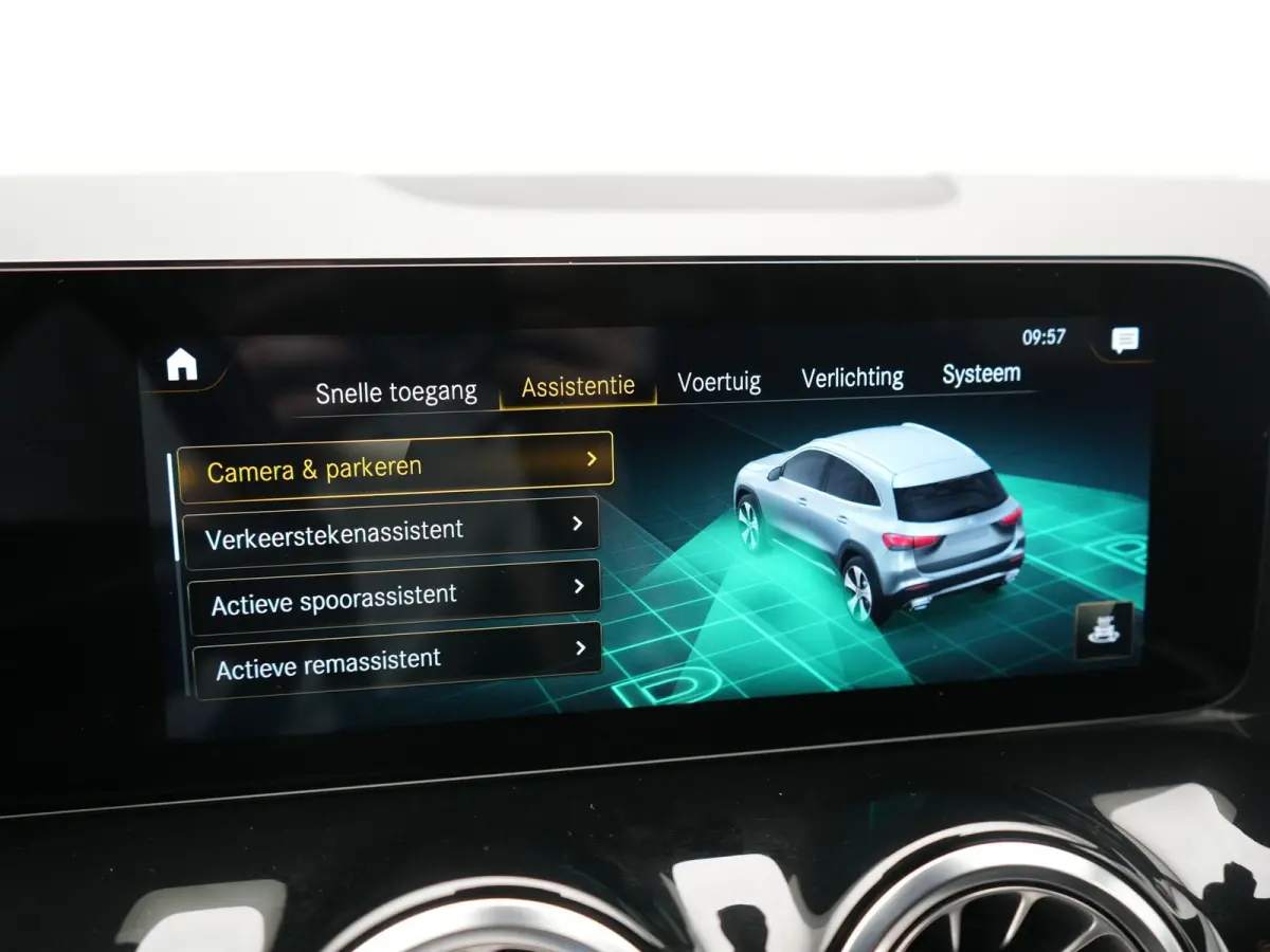 250 e Progressive PHEV 218pk Dealer O.H | Adaptive Cruise | Camera | Lederen Sportstoelen Verwarmd | BLIS | Apple Carplay | Pilot Assist | Widescreen Navi | Virtual | DAB | 18"L.M | Plug In 