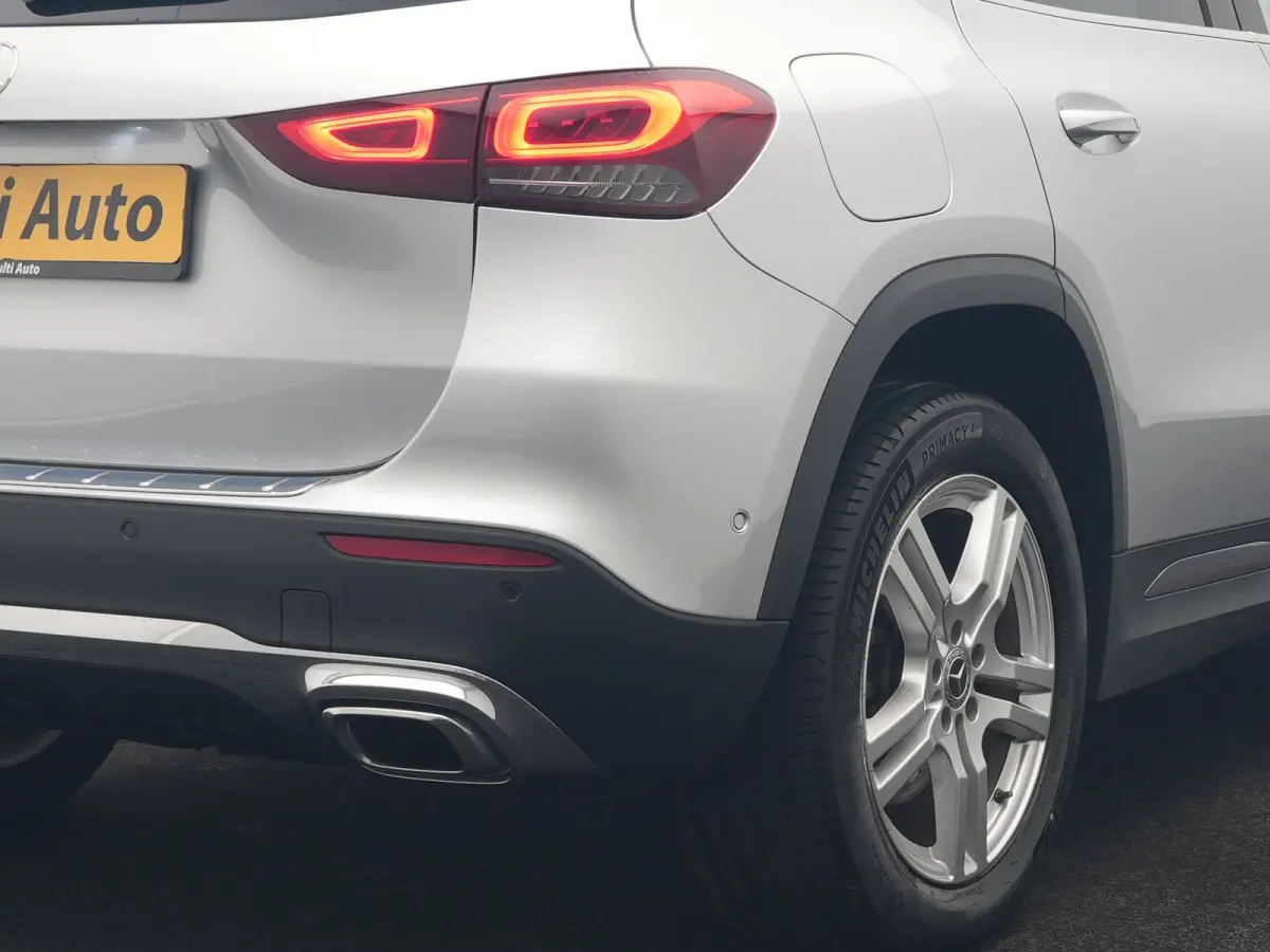 250 e Progressive PHEV 218pk Dealer O.H | Adaptive Cruise | Camera | Lederen Sportstoelen Verwarmd | BLIS | Apple Carplay | Pilot Assist | Widescreen Navi | Virtual | DAB | 18"L.M | Plug In 