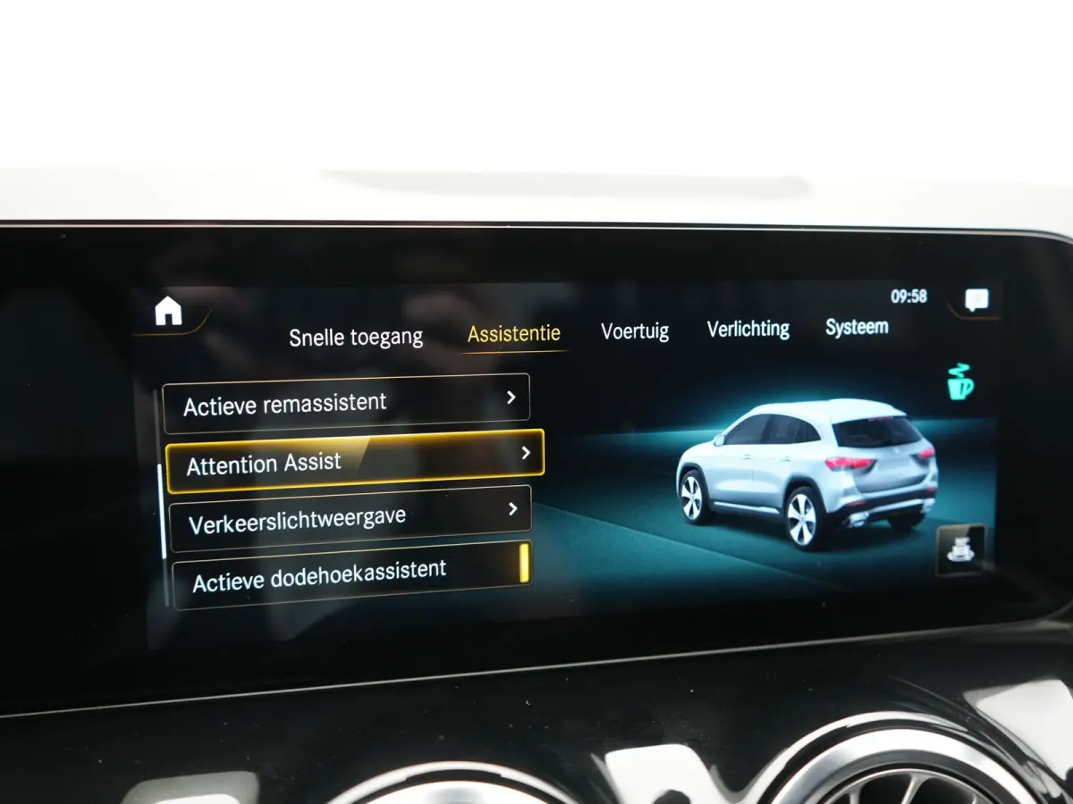 250 e Progressive PHEV 218pk Dealer O.H | Adaptive Cruise | Camera | Lederen Sportstoelen Verwarmd | BLIS | Apple Carplay | Pilot Assist | Widescreen Navi | Virtual | DAB | 18"L.M | Plug In 