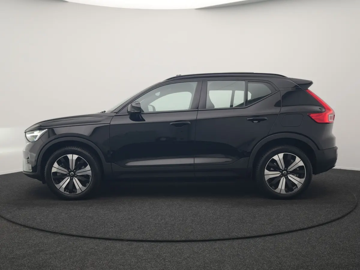 Ultimate 69 kWh 232pk Dealer O.H | Trekhaak Af Fabriek | Panodak | 360 Camera | Adaptive Cruise | Harman / Kardon | Alcantara Sportstoelen Memory & Verwarmd | BLIS | Keyless | Apple Carplay 