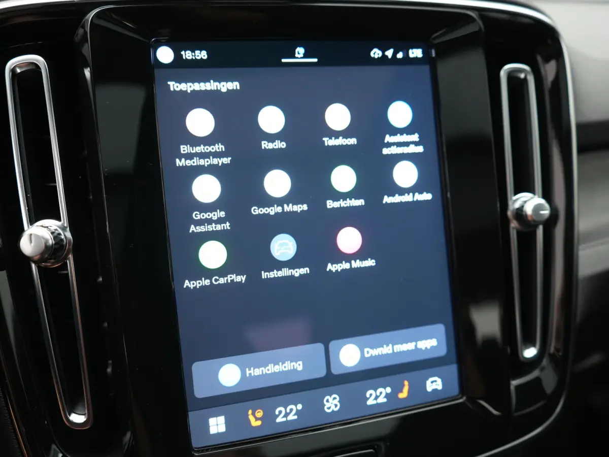 Ultimate 69 kWh 232pk Dealer O.H | Trekhaak Af Fabriek | Panodak | 360 Camera | Adaptive Cruise | Harman / Kardon | Alcantara Sportstoelen Memory & Verwarmd | BLIS | Keyless | Apple Carplay 
