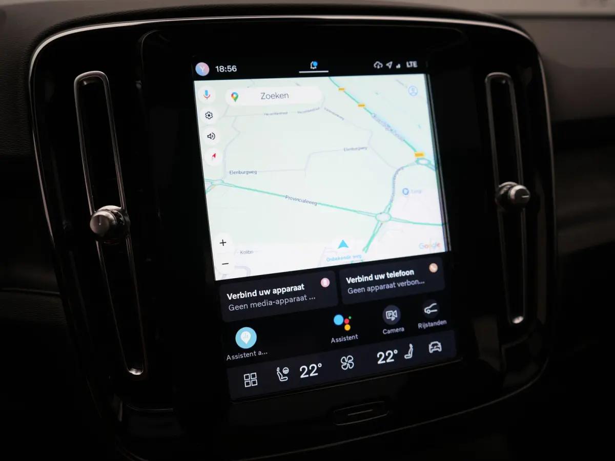 Ultimate 69 kWh 232pk Dealer O.H | Trekhaak Af Fabriek | Panodak | 360 Camera | Adaptive Cruise | Harman / Kardon | Alcantara Sportstoelen Memory & Verwarmd | BLIS | Keyless | Apple Carplay 
