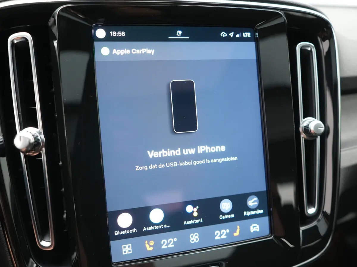 Ultimate 69 kWh 232pk Dealer O.H | Trekhaak Af Fabriek | Panodak | 360 Camera | Adaptive Cruise | Harman / Kardon | Alcantara Sportstoelen Memory & Verwarmd | BLIS | Keyless | Apple Carplay 