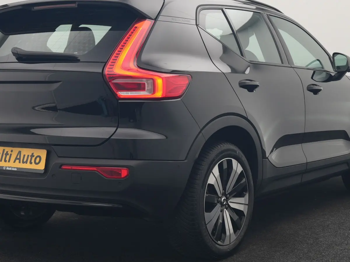 Ultimate 69 kWh 232pk Dealer O.H | Trekhaak Af Fabriek | Panodak | 360 Camera | Adaptive Cruise | Harman / Kardon | Alcantara Sportstoelen Memory & Verwarmd | BLIS | Keyless | Apple Carplay 