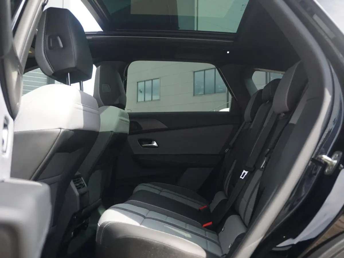 1.2 Turbo Hybrid Business Edition