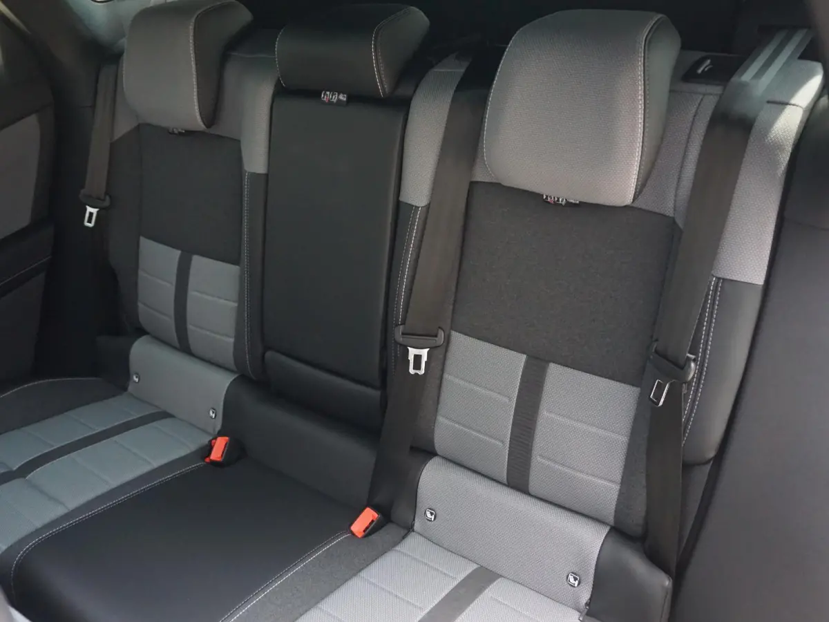 1.2 Turbo Hybrid Business Edition