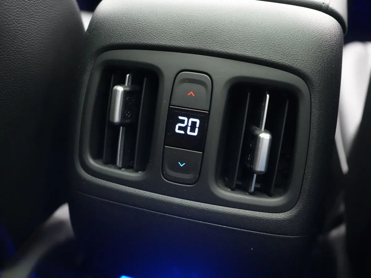 1.6 T-GDI PHEV Premium Sky 4WD 266pk Dealer O.H | Trekhaak Afn. | Panodak | 360 Camera | Adaptive Cruise | Krell Audio | Lederen Sportstoelen Memory & Ventilatie | Apple Carplay | Keyless | 