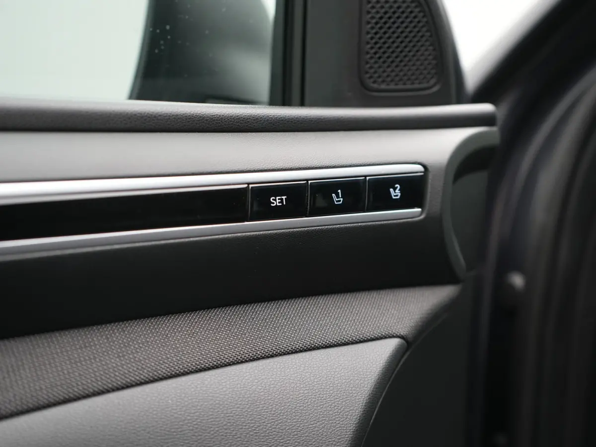 1.6 T-GDI PHEV Premium Sky 4WD 266pk Dealer O.H | Trekhaak Afn. | Panodak | 360 Camera | Adaptive Cruise | Krell Audio | Lederen Sportstoelen Memory & Ventilatie | Apple Carplay | Keyless | 