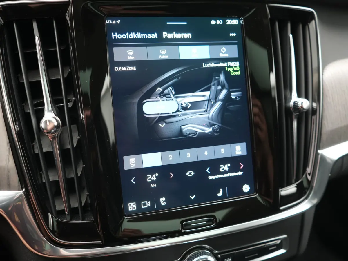 T6 AWD Inscription PHEV 350pk Dealer O.H | Panodak | Adaptive Cruise | Camera | Harman / Kardon | Lederen Sportstoelen Memory & Verwarmd | Apple Carplay | BLIS | Keyless | Pilot Assist | Goo
