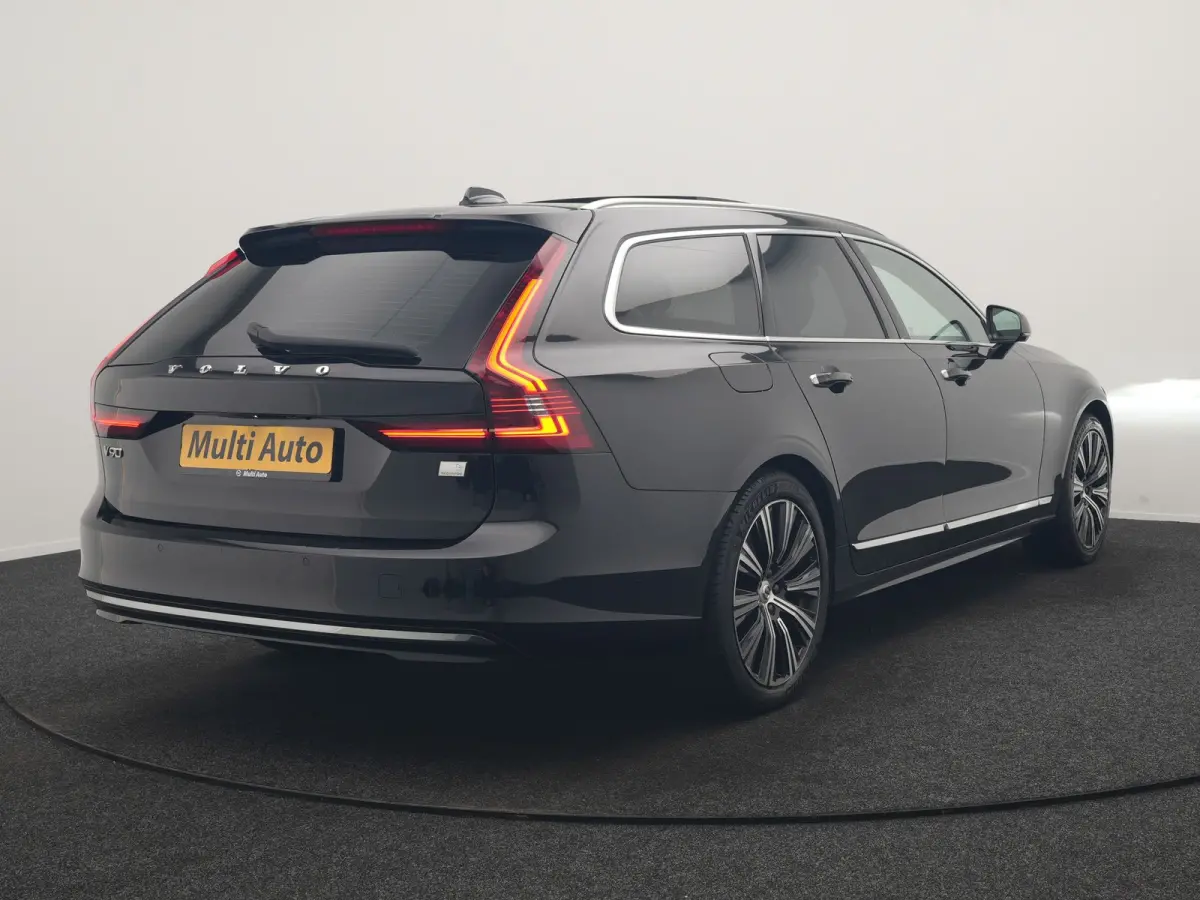 T6 AWD Inscription PHEV 350pk Dealer O.H | Panodak | Adaptive Cruise | Camera | Harman / Kardon | Lederen Sportstoelen Memory & Verwarmd | Apple Carplay | BLIS | Keyless | Pilot Assist | Goo