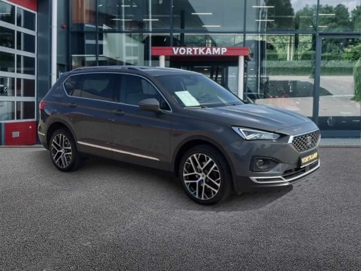 2.0 TDI DSG XPERIENCE TREKHAAK/PANO-DAK/CAMERA/ELEK-KLEP/STOELVERW