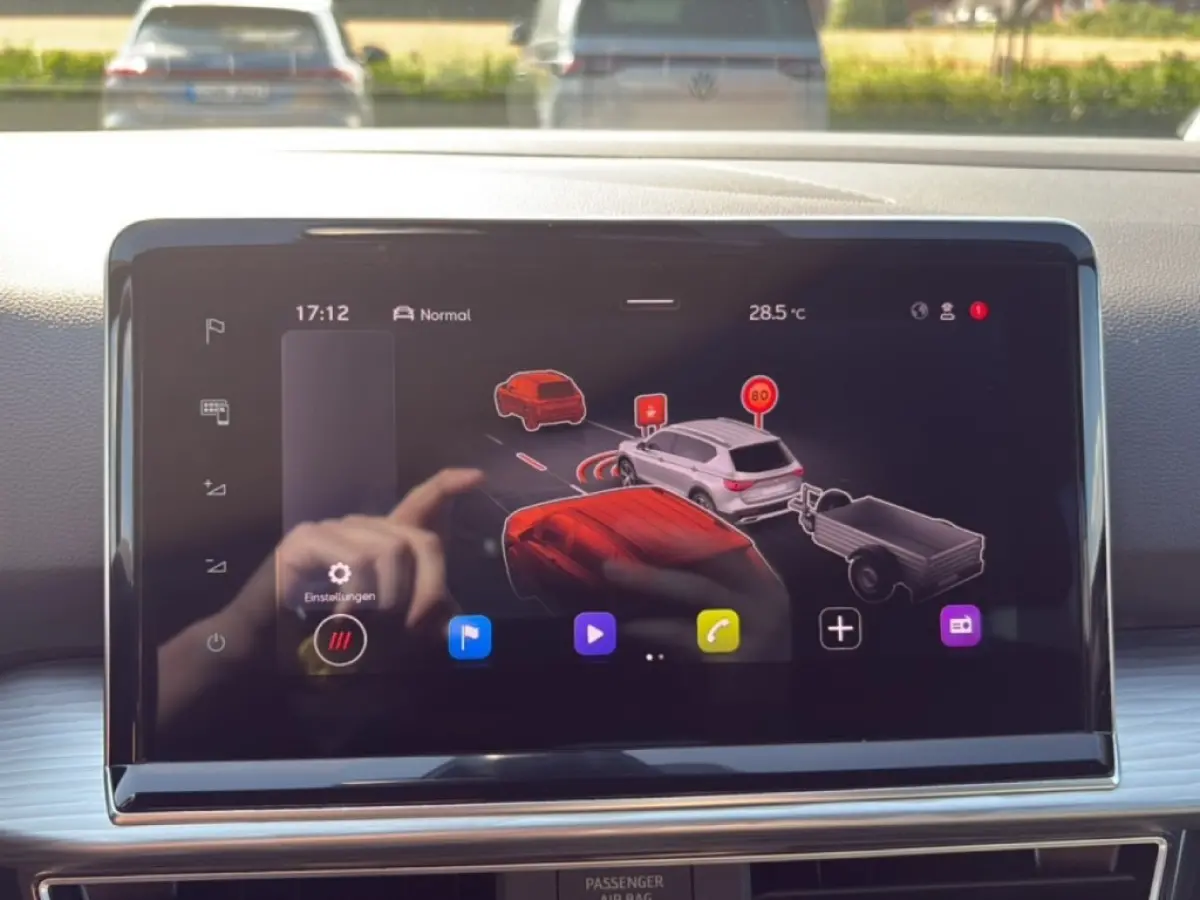 2.0 TDI DSG XPERIENCE TREKHAAK/PANO-DAK/CAMERA/ELEK-KLEP/STOELVERW