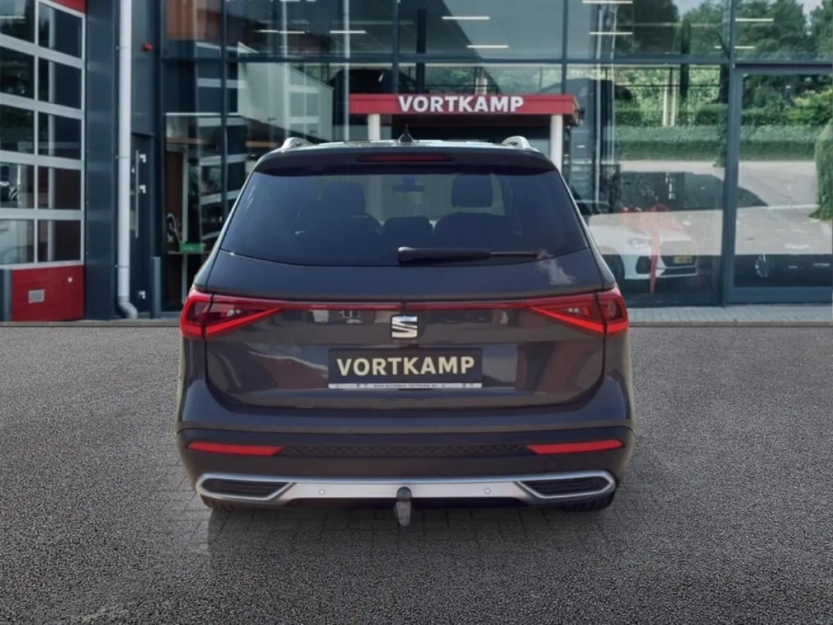 2.0 TDI DSG XPERIENCE TREKHAAK/PANO-DAK/CAMERA/ELEK-KLEP/STOELVERW