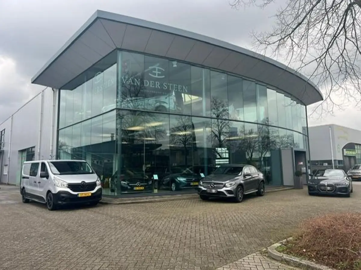 2.0 B4 Business Pro Harman Kardon l Stoelverwarming | Apple CarPlay | Adapt. Cruise l Dealer Onderhouden